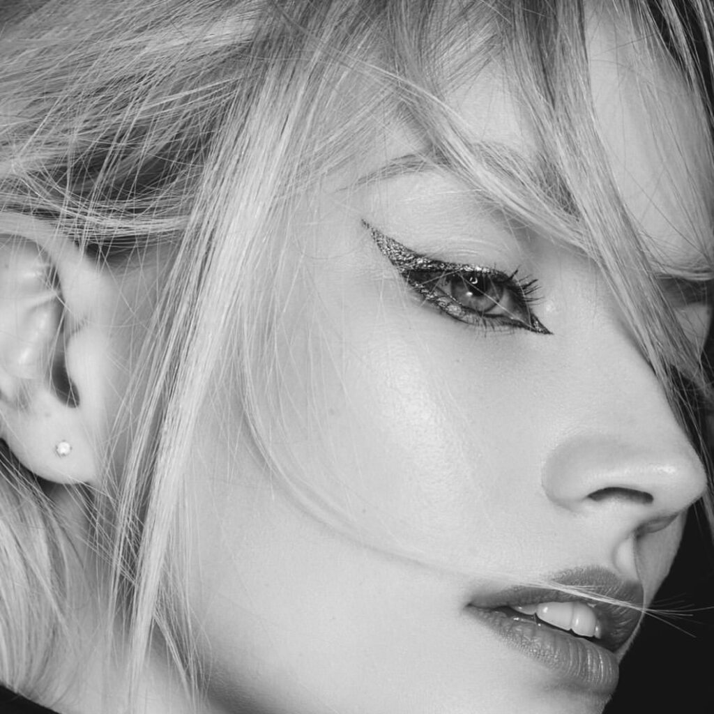 Maquillage pour le Shooting Portrait d'une modèle - Paris - Makeup par Manonh_mua makeupforever