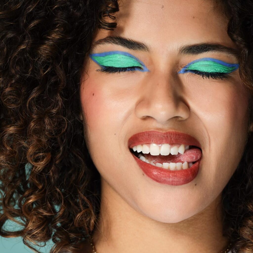 Maquillage pour le Shooting Portrait de la modèle Romina Fary - Paris - Makeup par Manonh_mua makeupforever