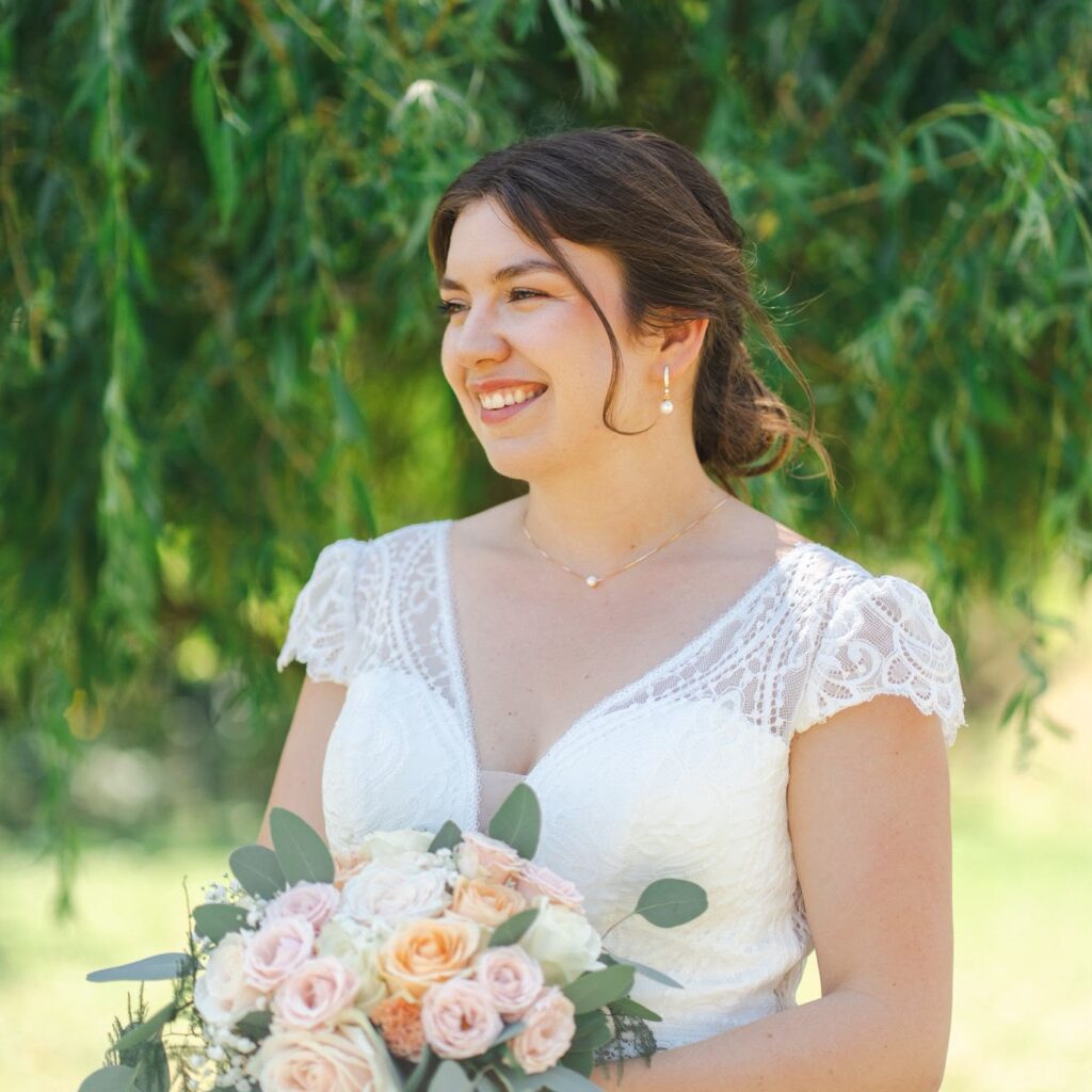 Maquillage pour une marié - Maquillage réalisé par la makeup artiste manonh mua , basé en Normandie et alentours.